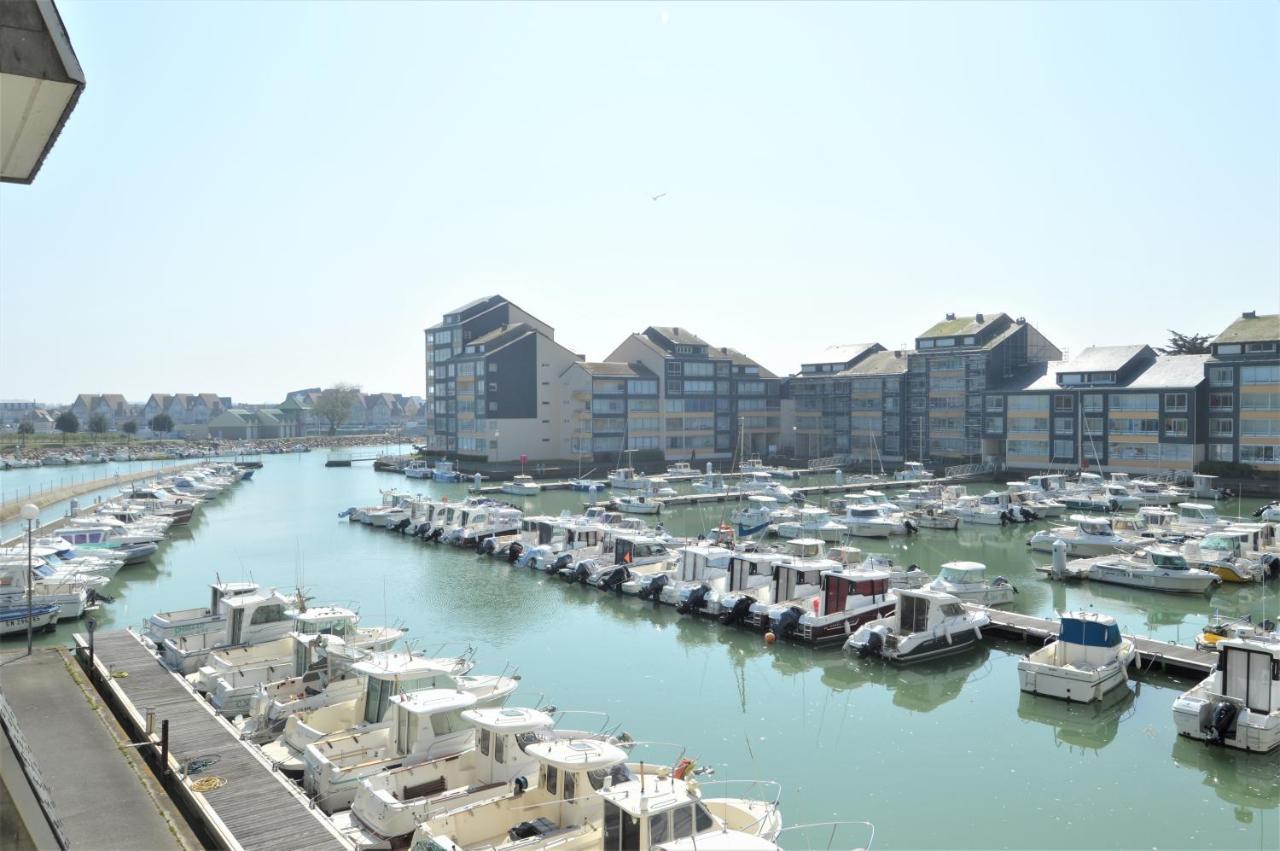 Appartement Vue Mer Et Marina, Loggia - Parking Курсел-сюр-Мер Екстериор снимка